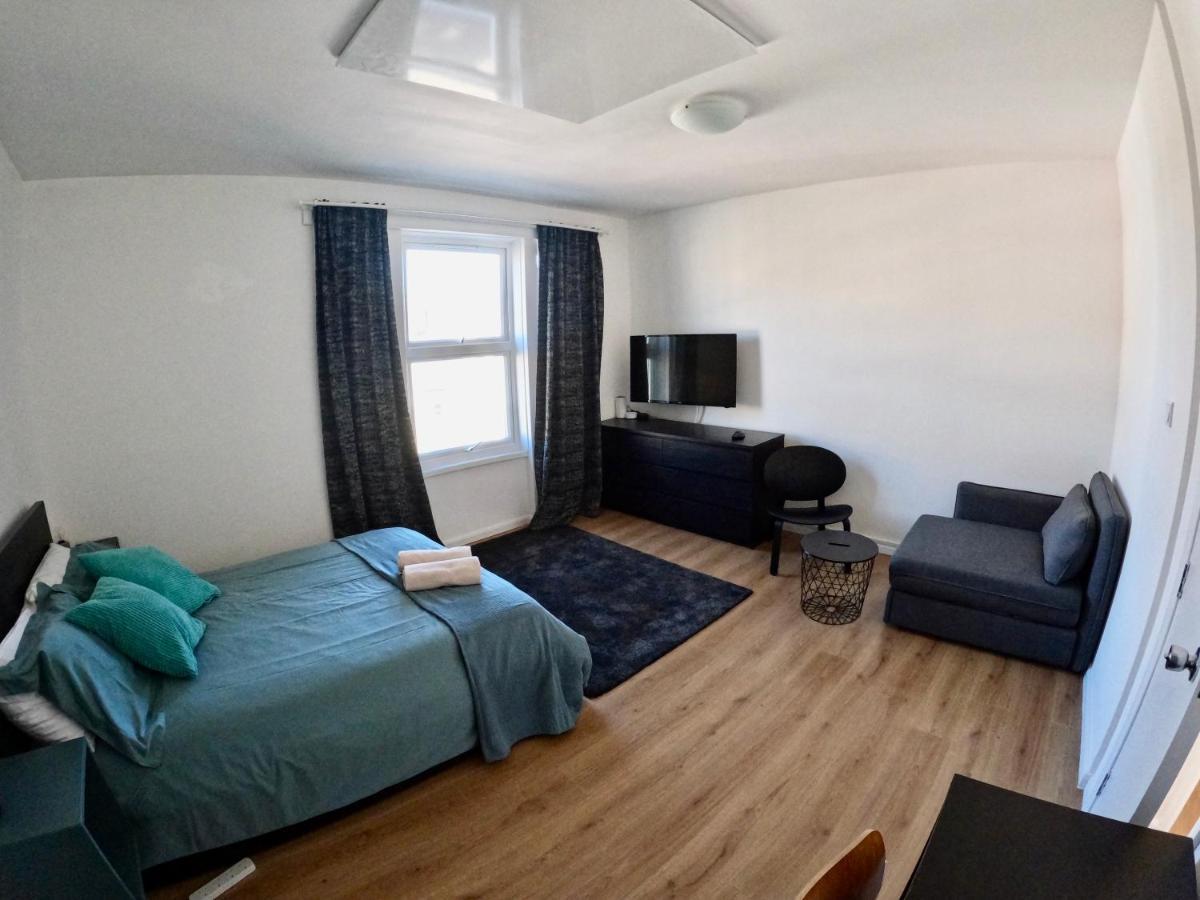 Lovely One Bedroom Flat Лондон Екстер'єр фото
