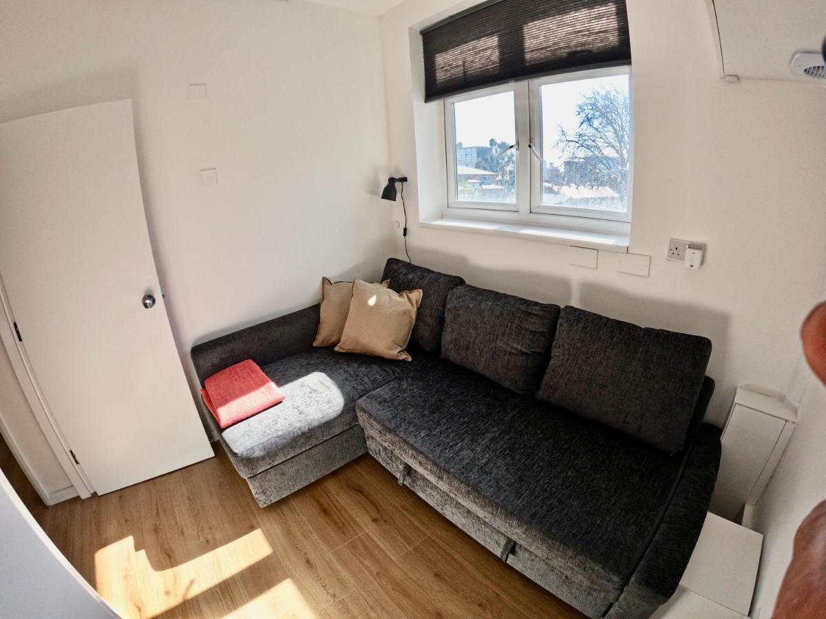 Lovely One Bedroom Flat Лондон Екстер'єр фото