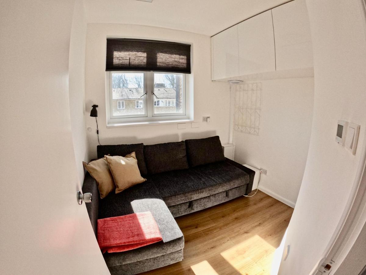 Lovely One Bedroom Flat Лондон Екстер'єр фото