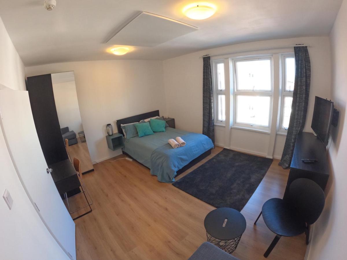 Lovely One Bedroom Flat Лондон Екстер'єр фото